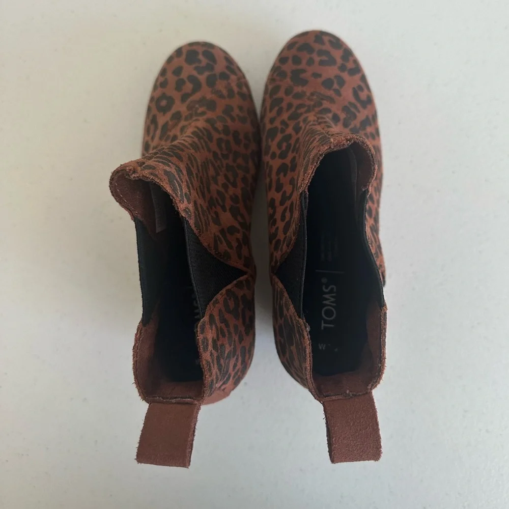 Women’s TOMS‎ 6.5 Kelsey Leopard Wedge Boots